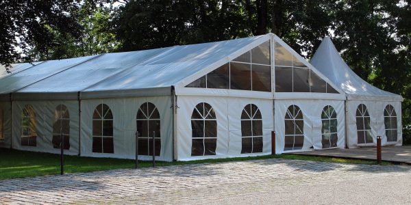 Namiot wystawowy a jarmarki okolicznościowe